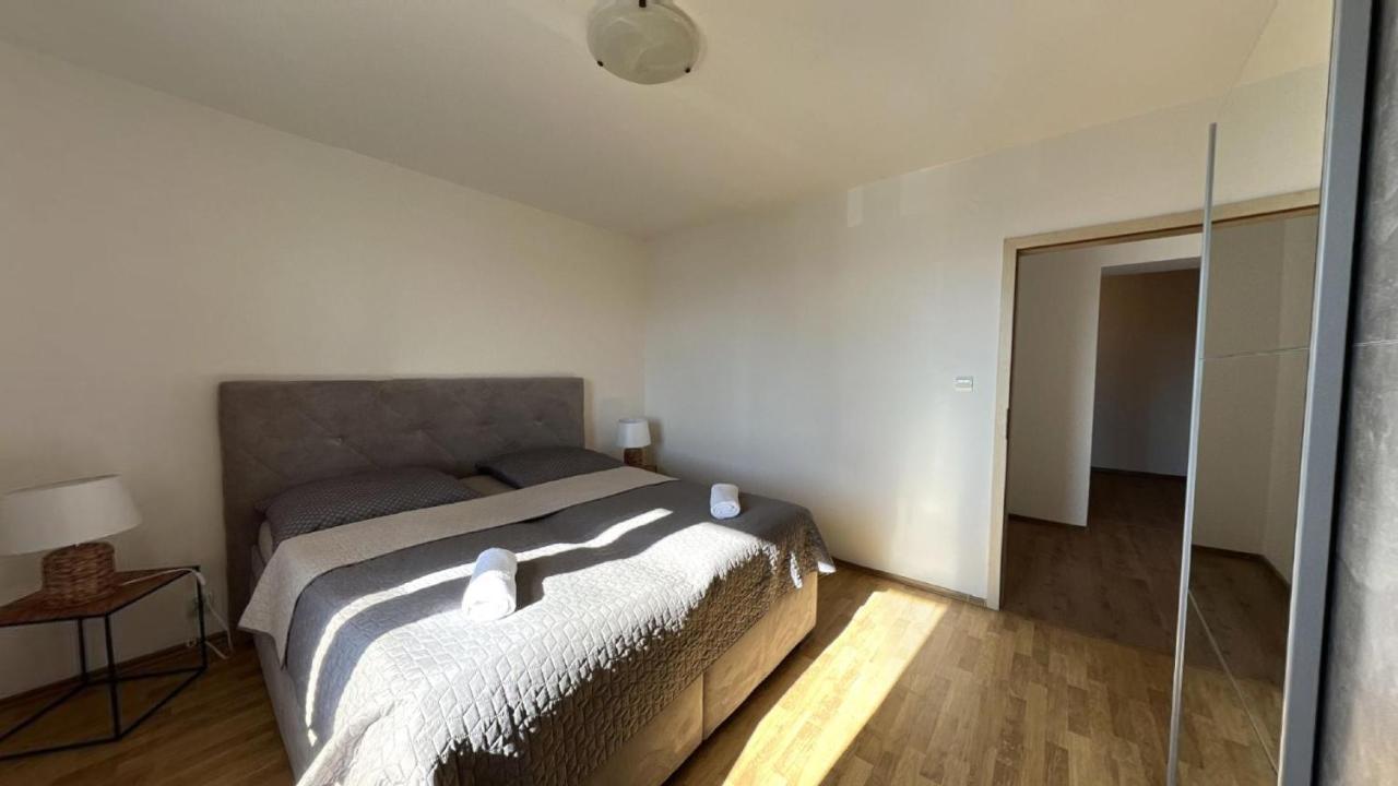 2 Room Apartment - V Blizkosti Nizkych Tatier 406, Apartmany Liptov Liptovsky Mikulas Ngoại thất bức ảnh
